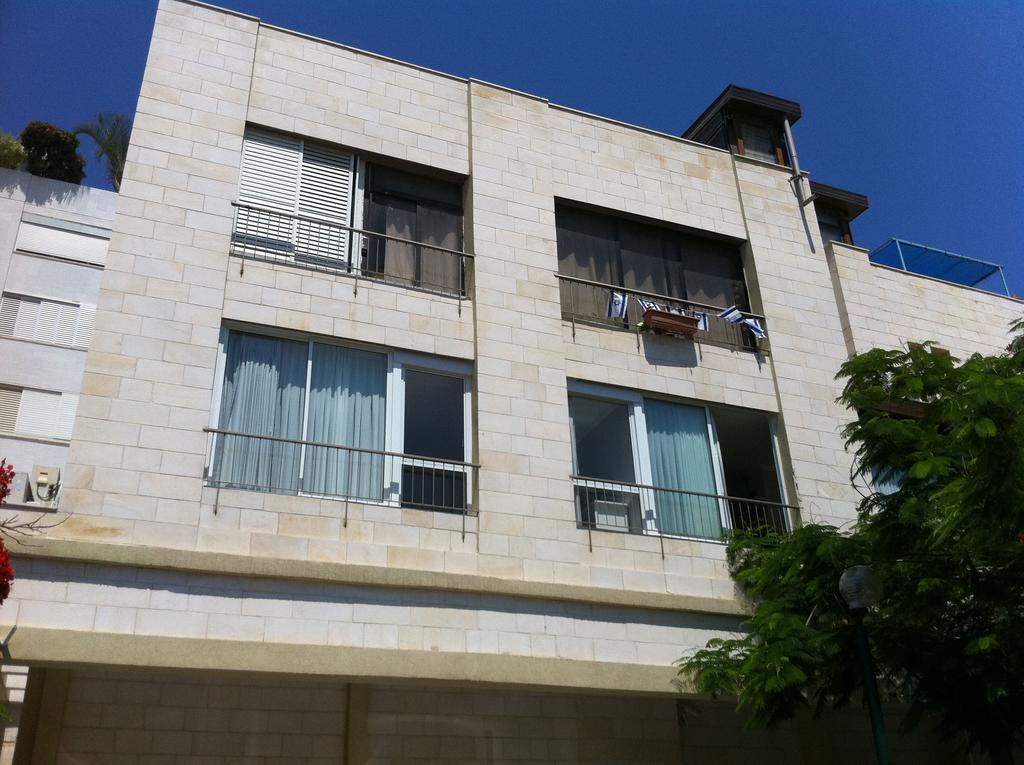 Lili'S Place Apartments Near The Beach Herzelia Quarto foto